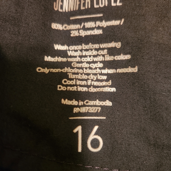 Jennifer Lopez boot cut stretch denim womens jeans size 16 2 pairs 1 black 1 blu - Picture 10 of 11